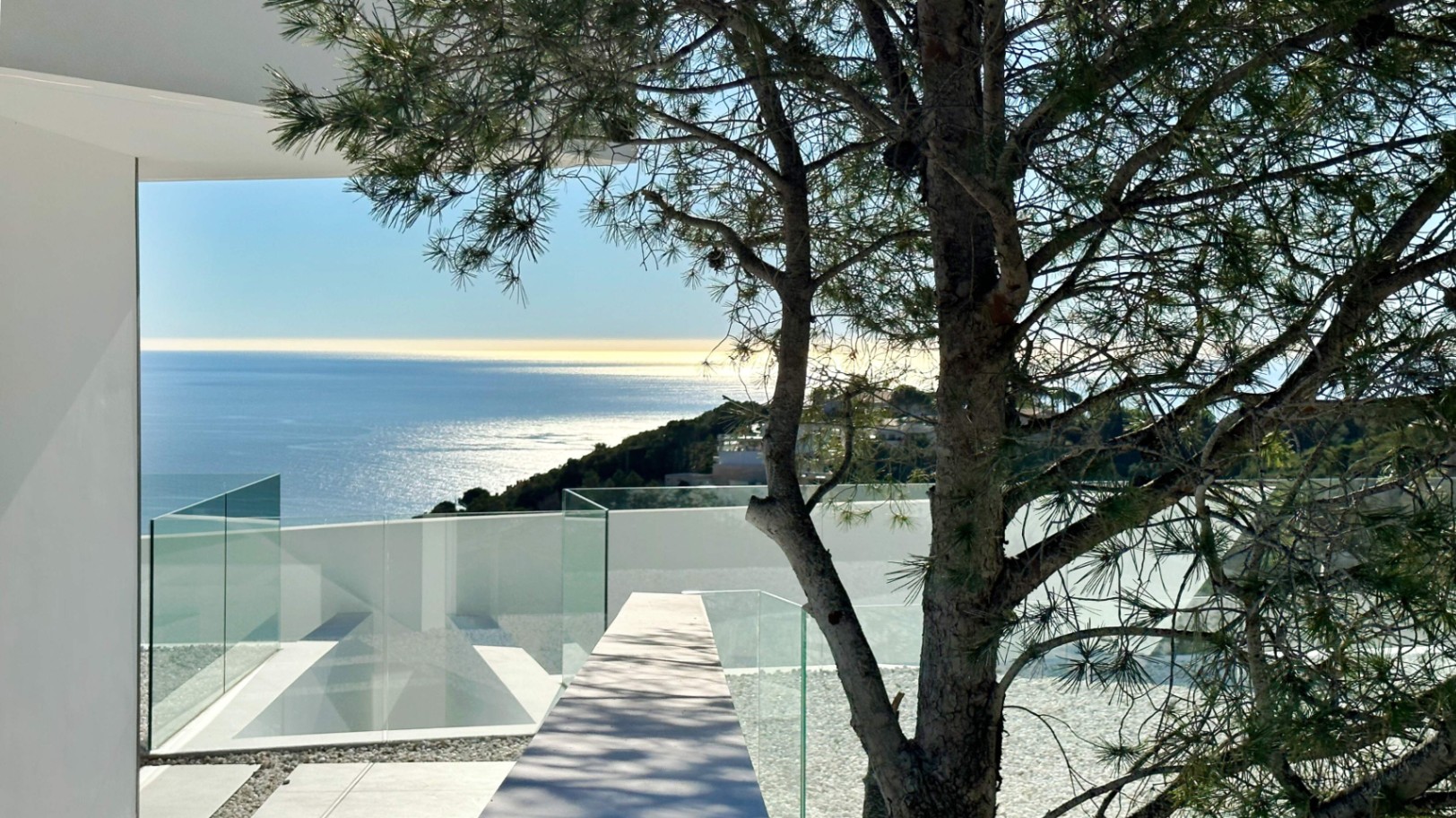 Villa de luxe avec vue sur la mer et design contemporain à Altea Hills