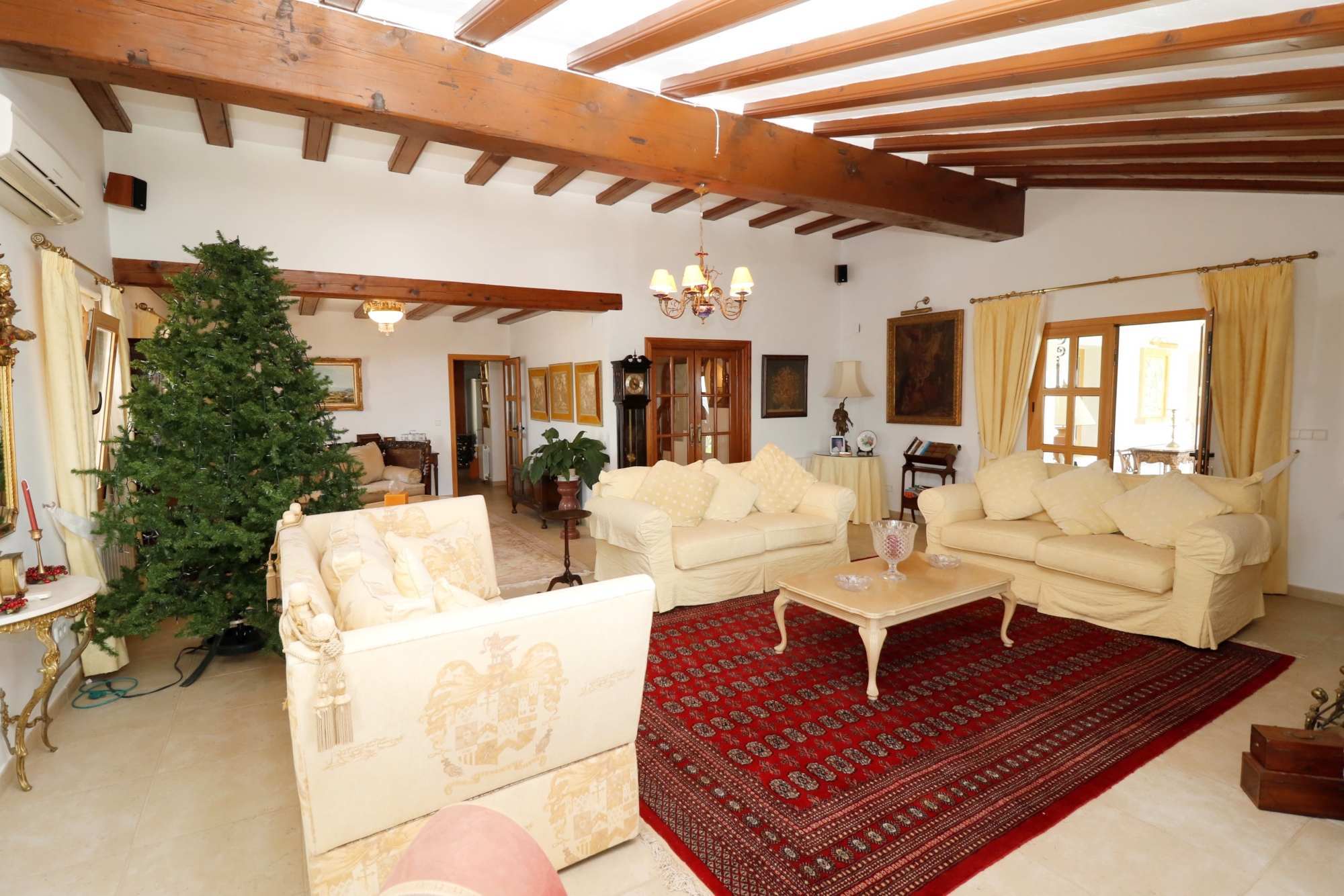 Luxury country house with sea views in Benissa