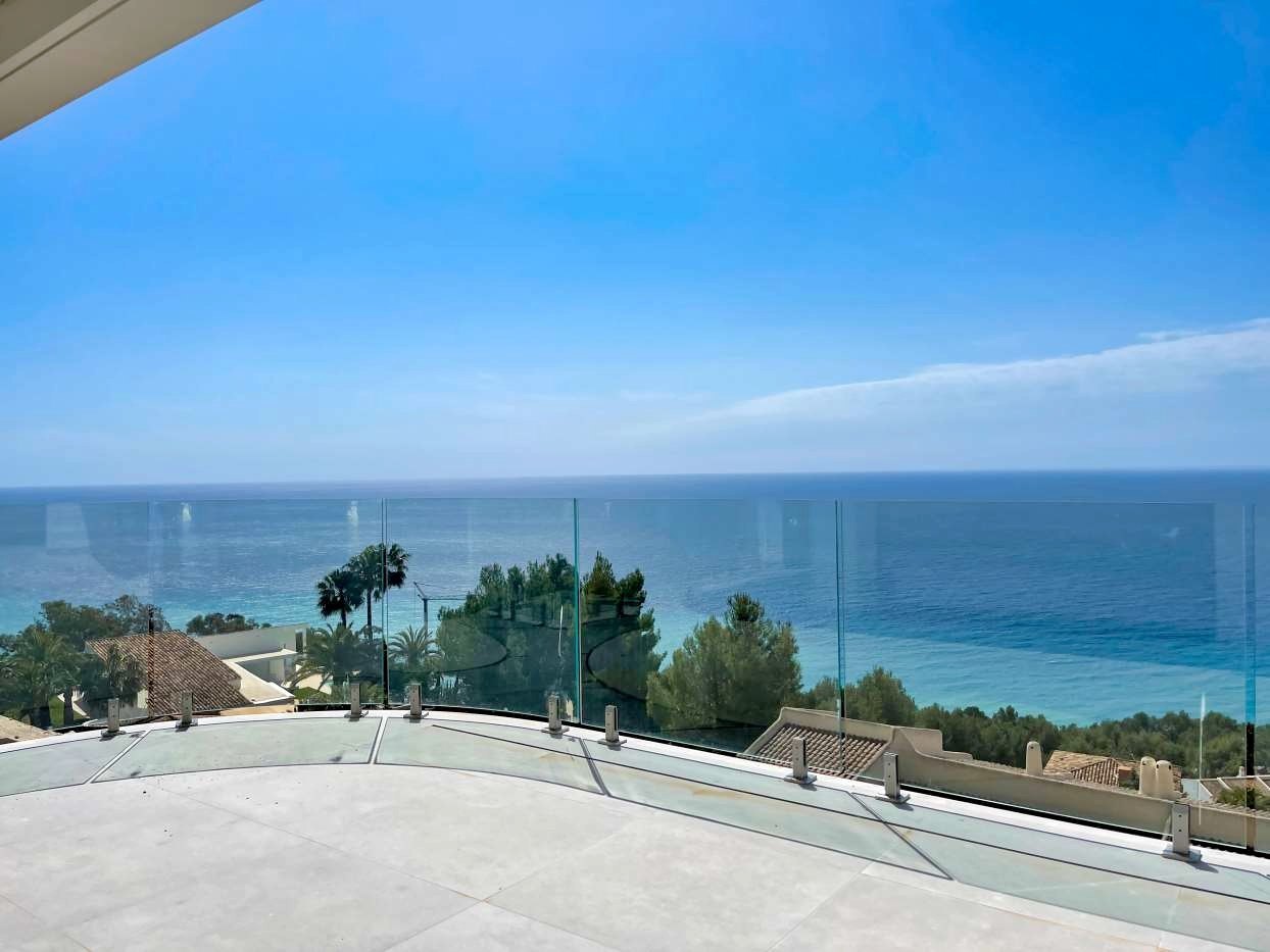Atemberaubende Luxus-Villa in Altea Hills mit Meerblick