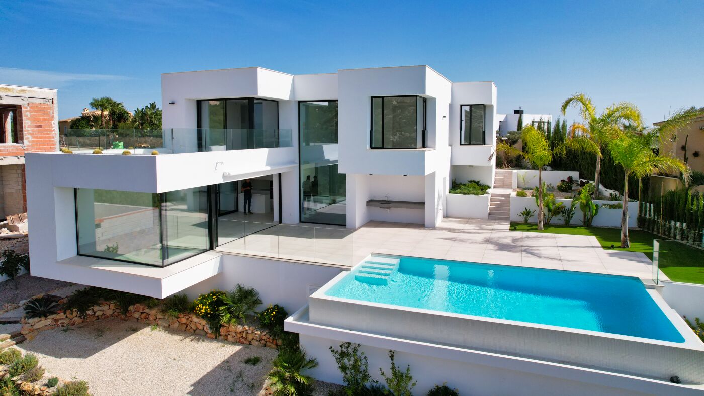 Stunning modern villa with breathtaking views in Cumbre del Sol, Benitachell