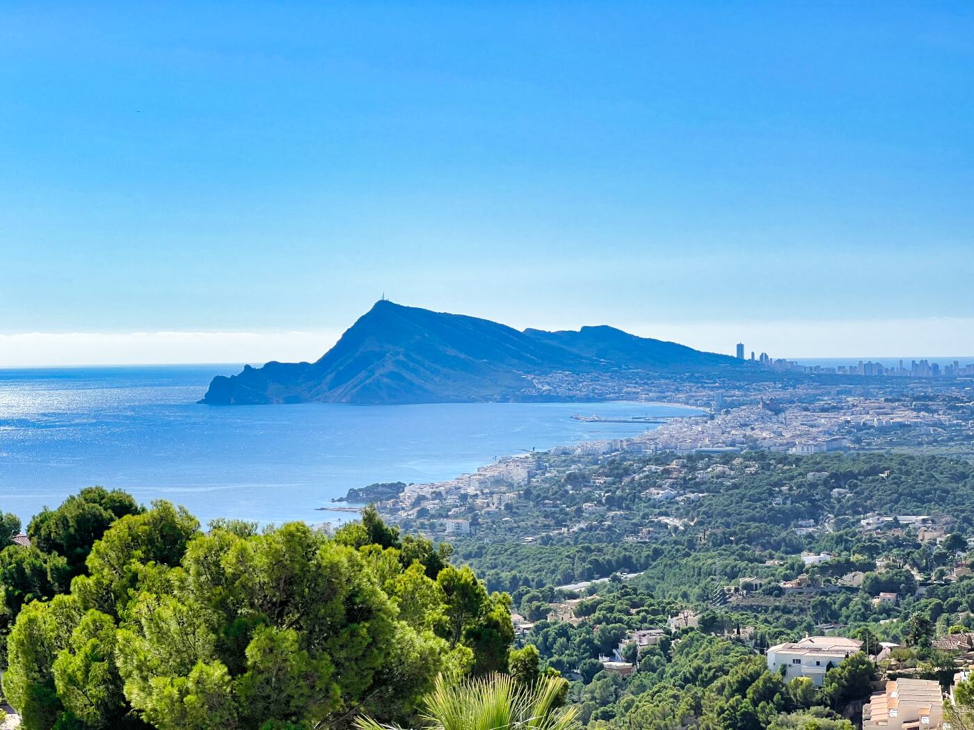 Luxury villa for sale in Altea with panoramic views