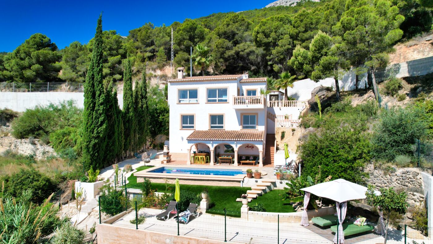 Villa mit Panorama-Meerblick zu verkaufen in Calpe