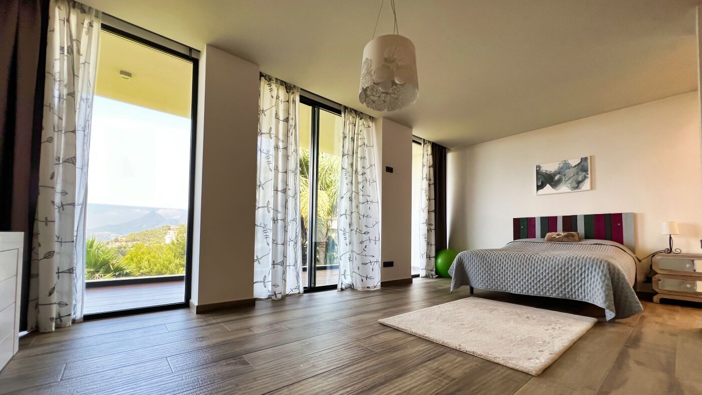 Villa ultramoderne à Altea Hills avec ascenseur et vue sur la mer