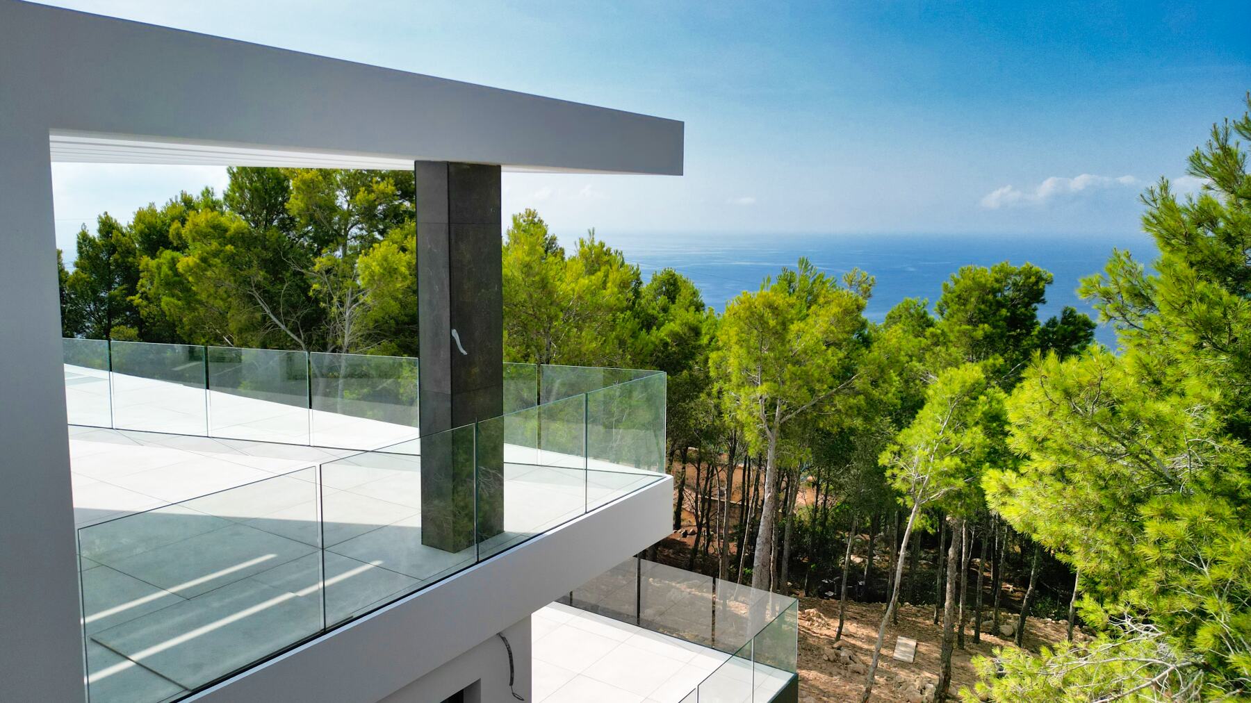 Villa moderne à Altea Hills avec une vue sur la mer et la baie
