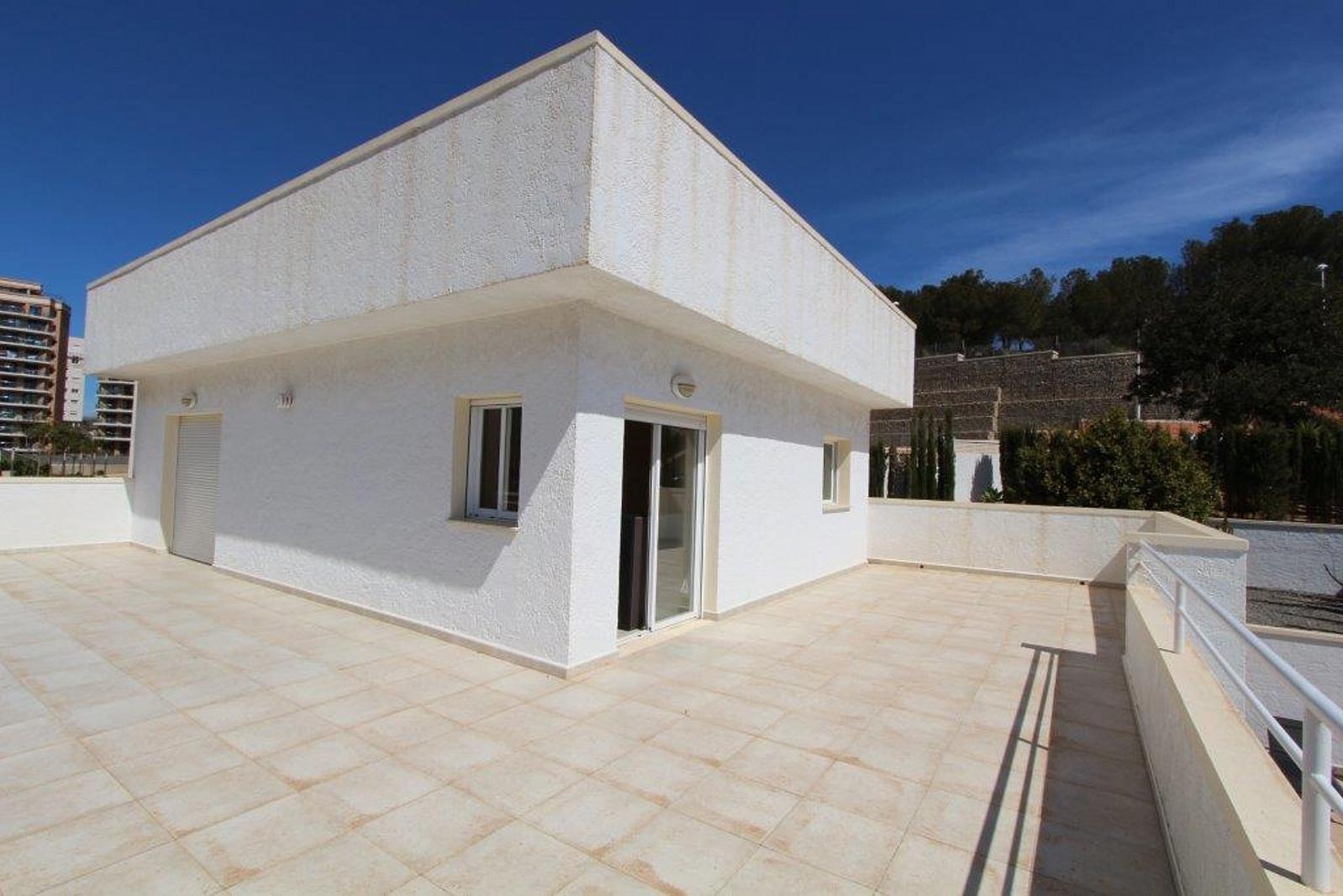 Modern villa in Calpe near the old town and the sea