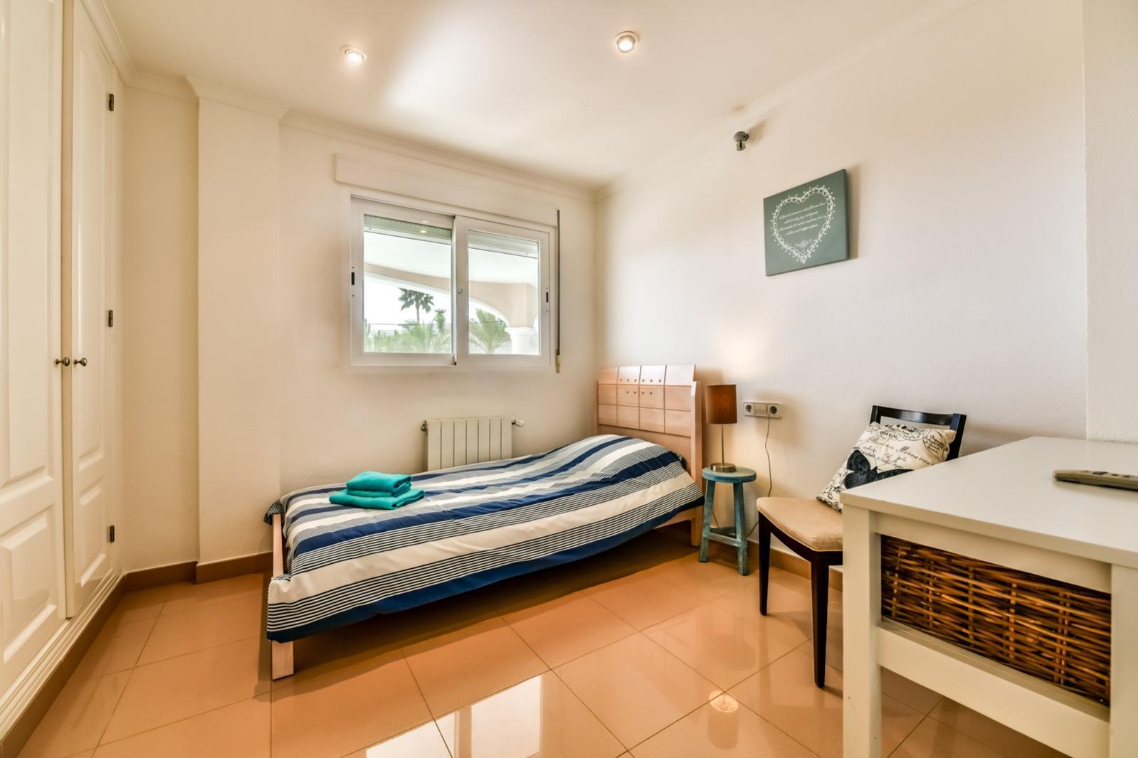 Villa de 6 dormitorios con apartamento de invitados en Calpe