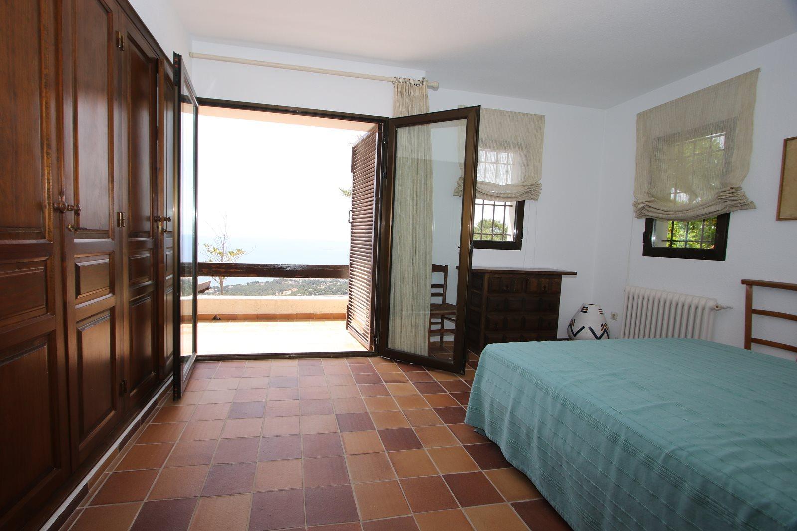 Villa with spectacular views over the entire bay in Altea