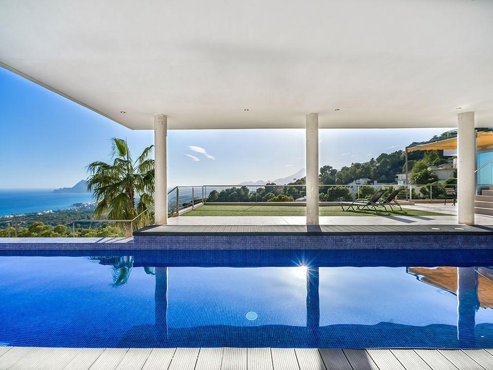 Moderne luxe villa in Altea, met een prachtig uitzicht op zee