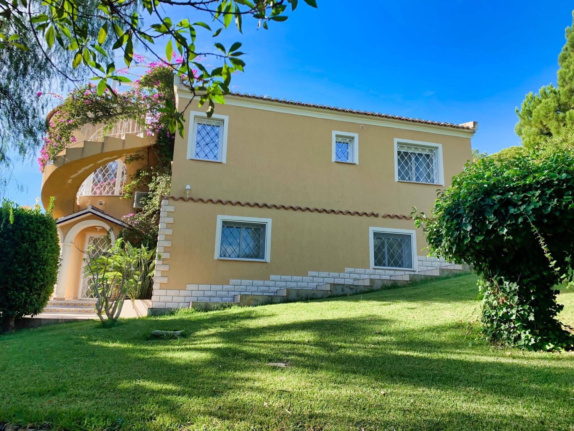 Mediterranean villa with sea views in Calpe