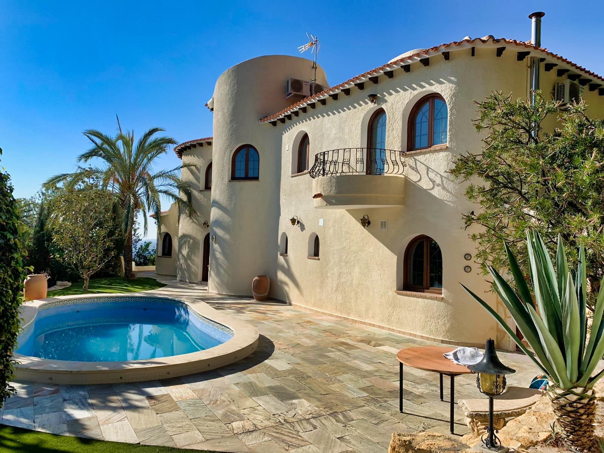 Villa de lujo de estilo mediterráneo en Altea la Vella